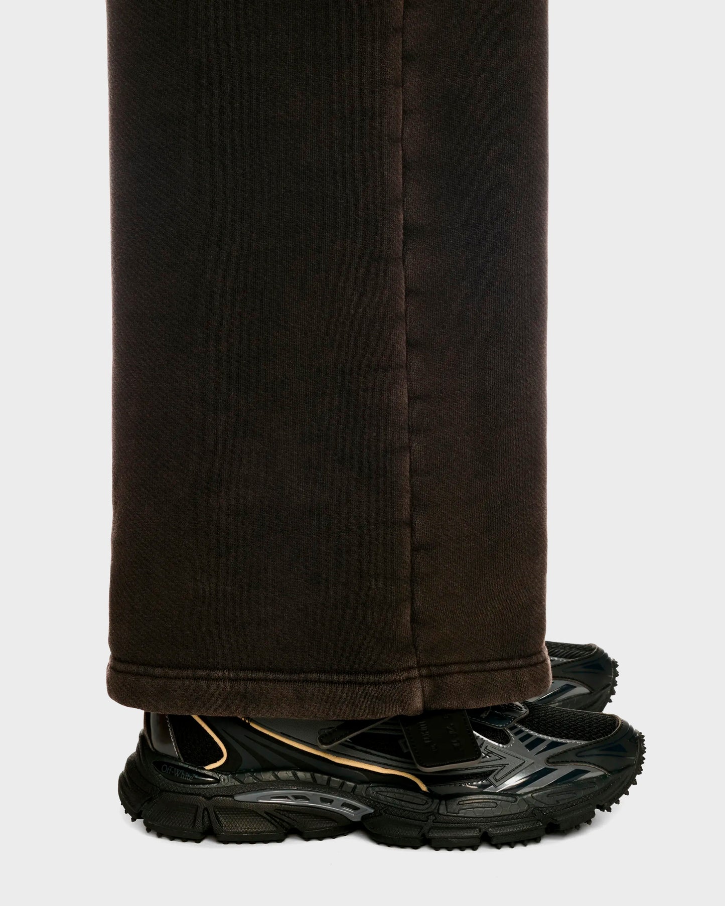 Off-White Be Right Back Full Black