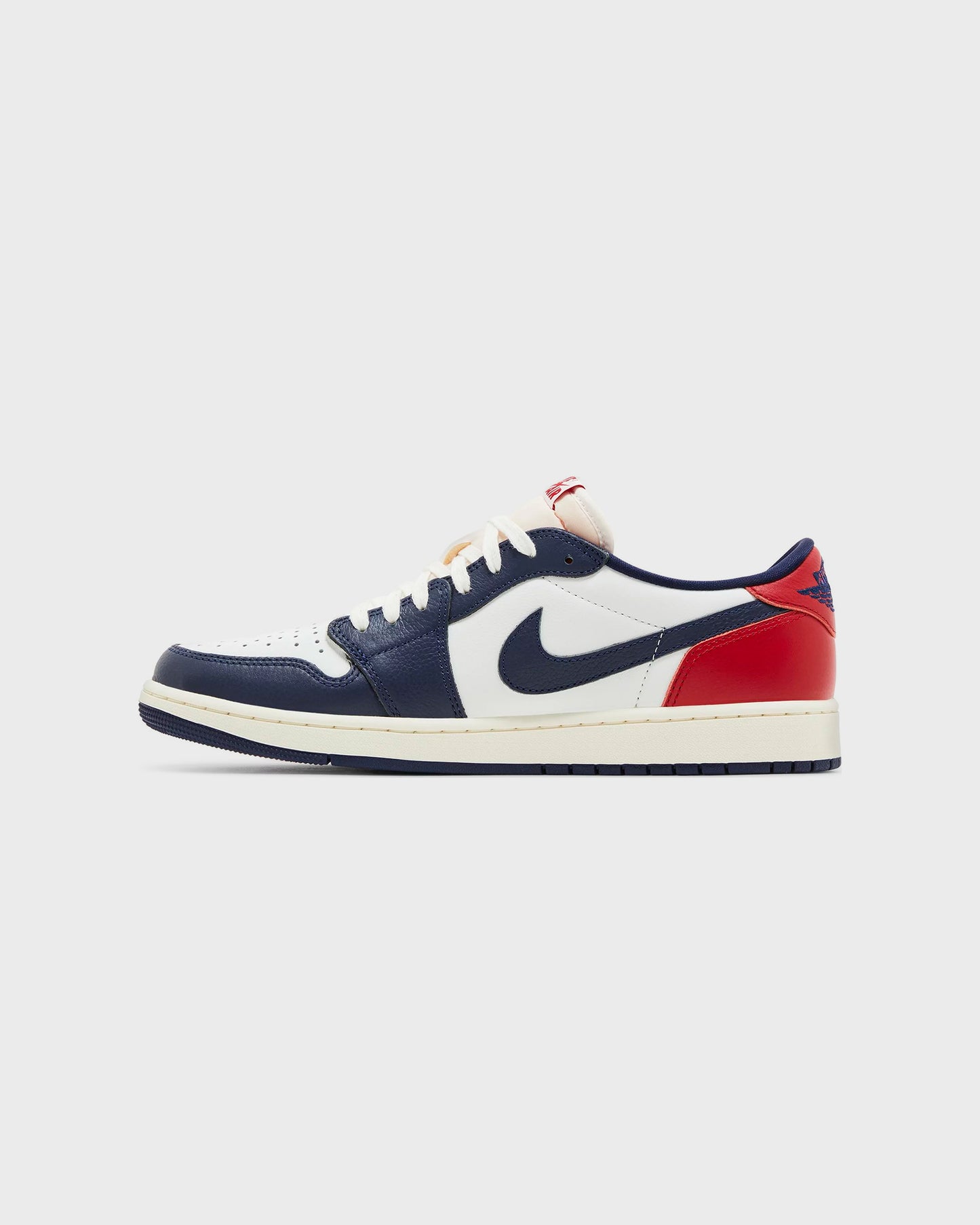 Air Jordan 1 Retro Low OG Howard University