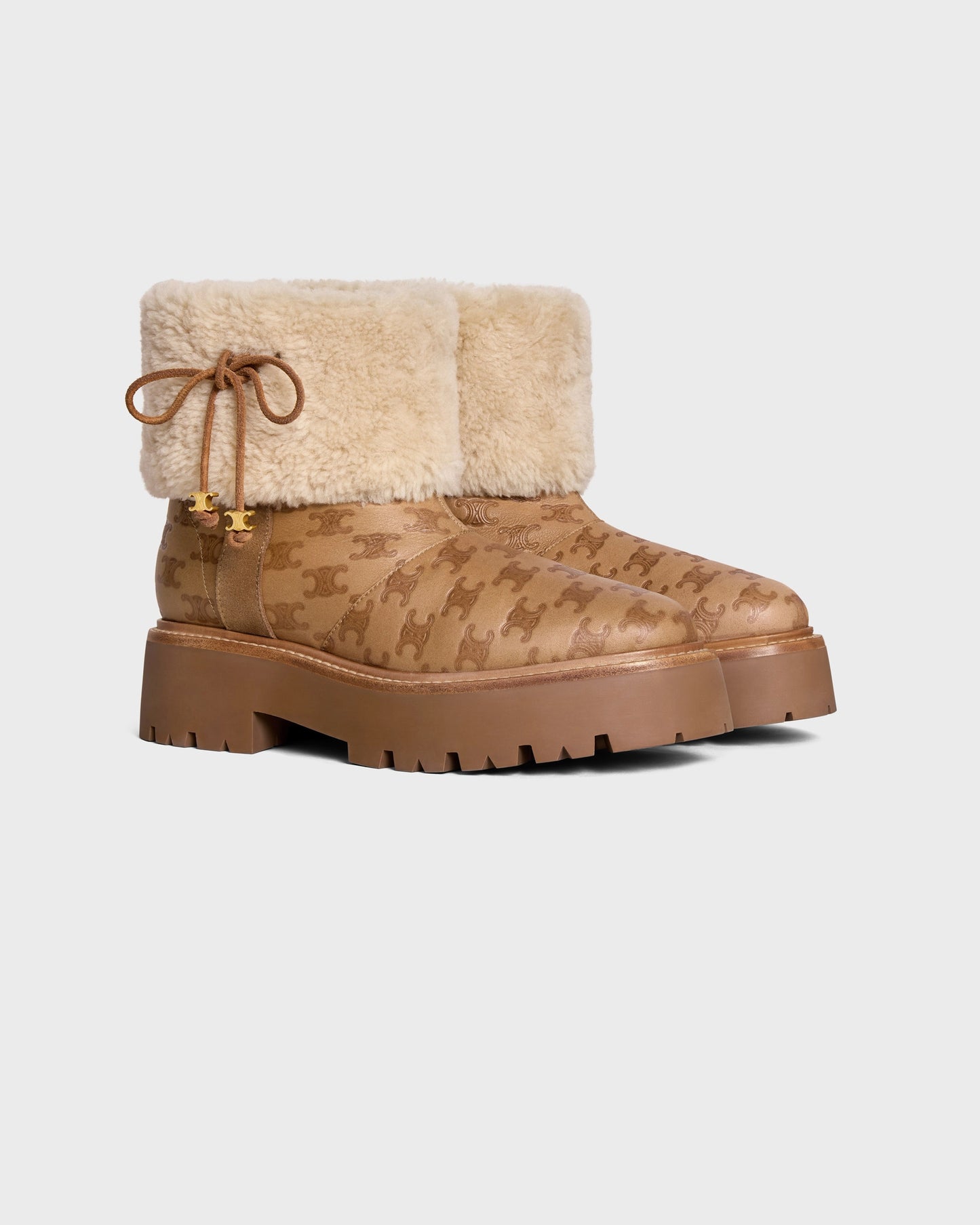 Celine Bulky Cropped Triomphe Boot In Suede Calfskin Shearling Cognac