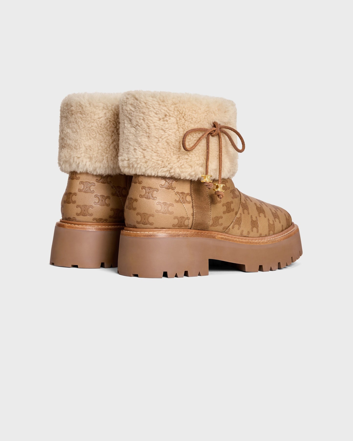 Celine Bulky Cropped Triomphe Boot In Suede Calfskin Shearling Cognac