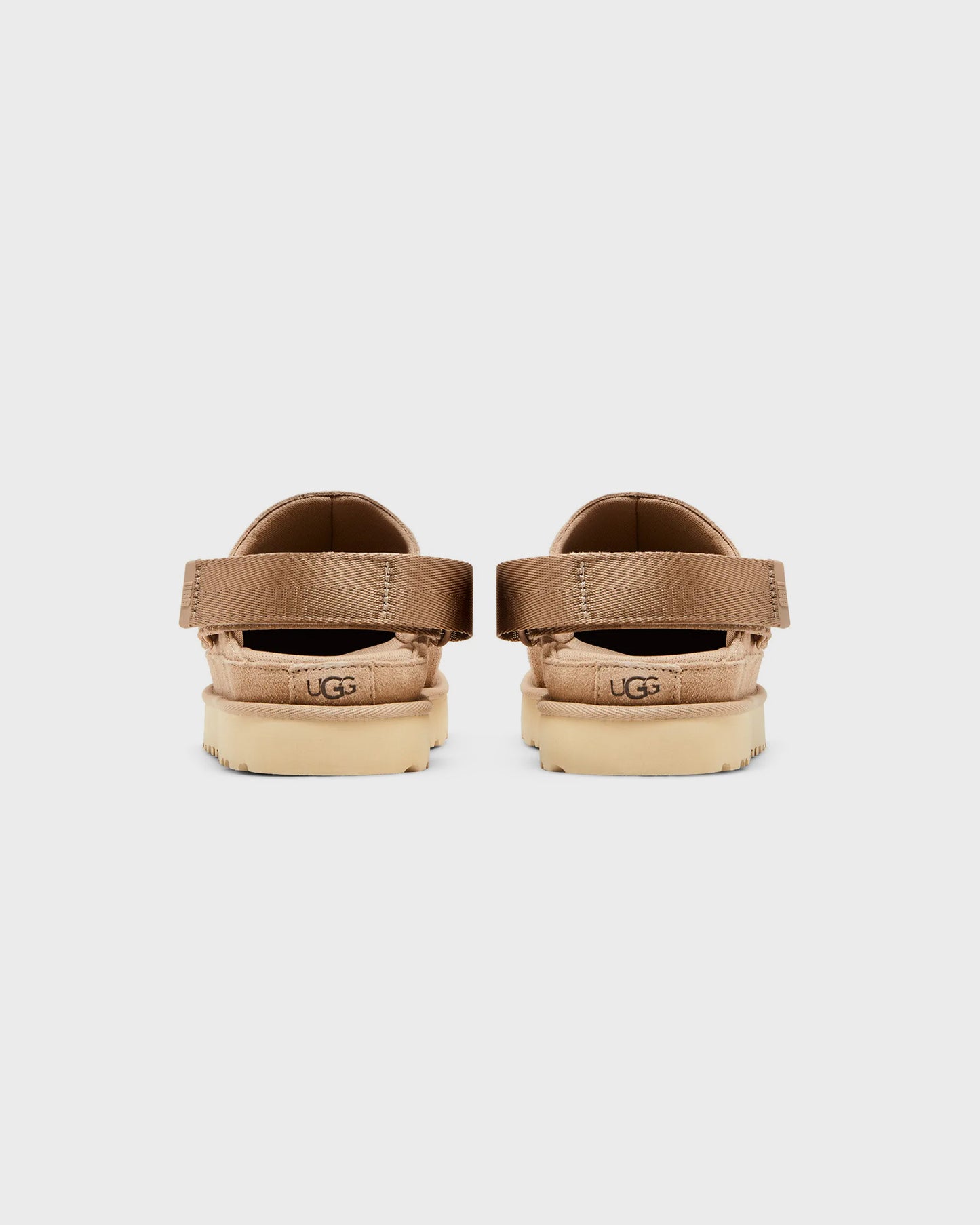 UGG Goldenstar Clog Sand