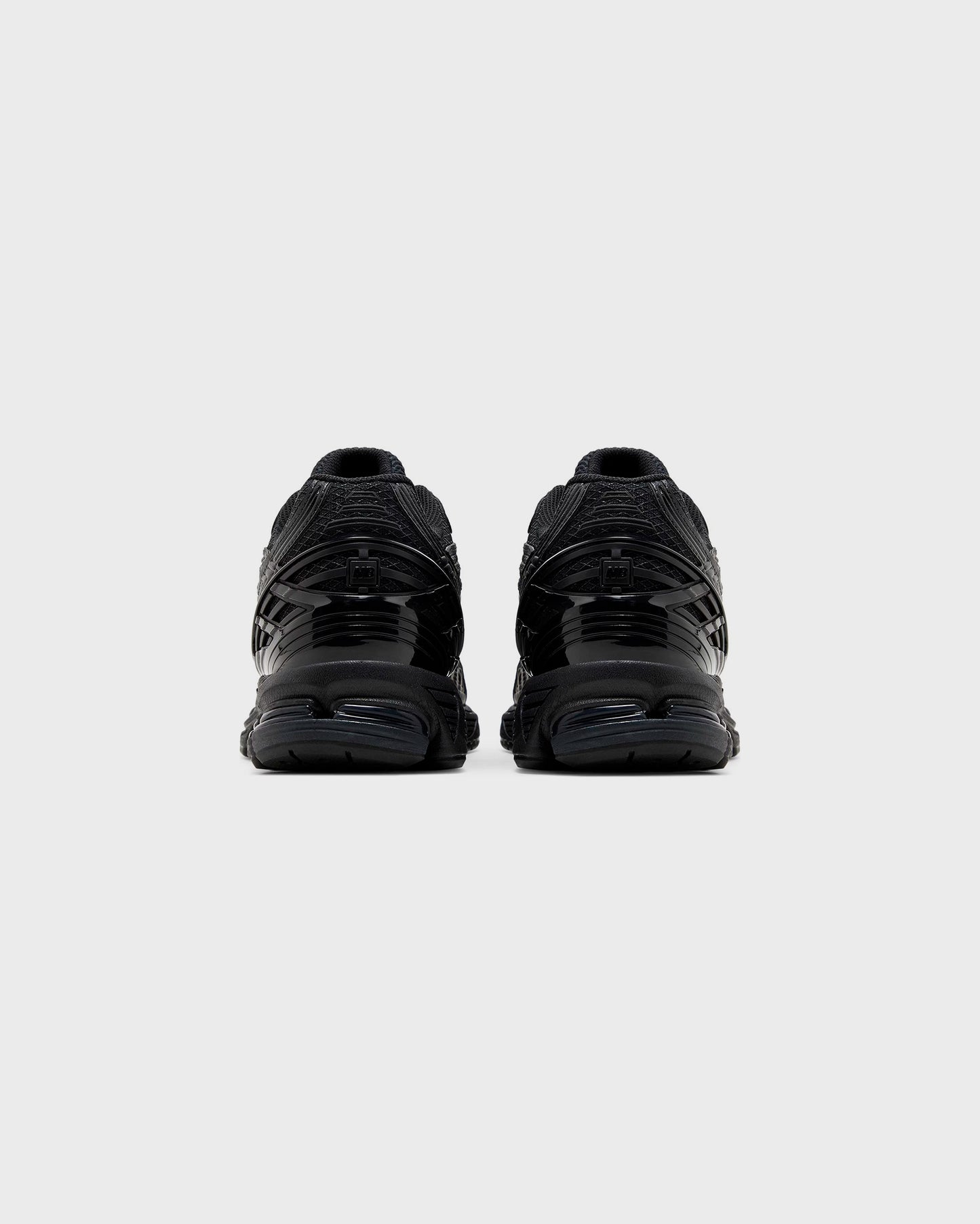 New Balance 1906U Triple Black