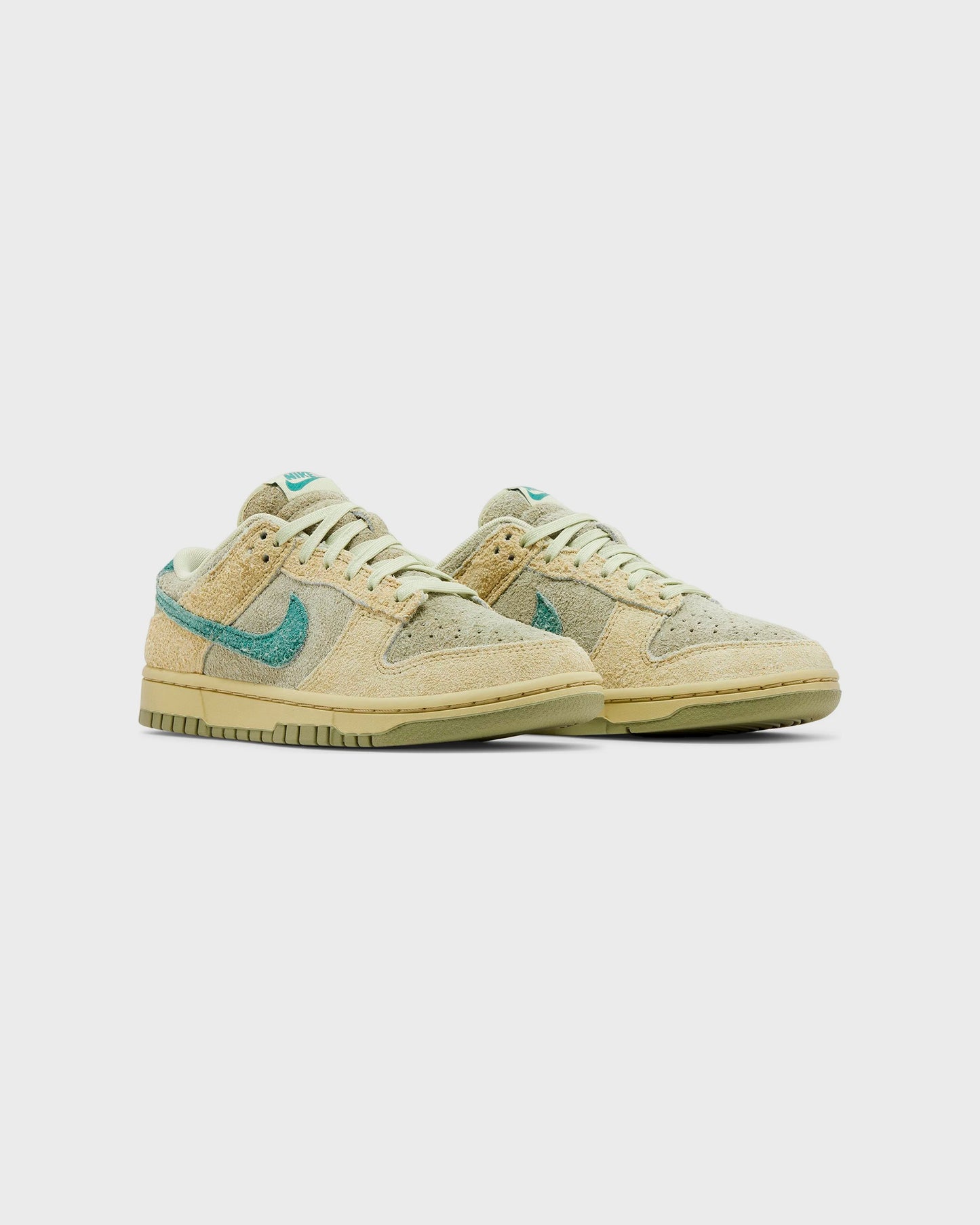 Nike Dunk Low Olive Aura