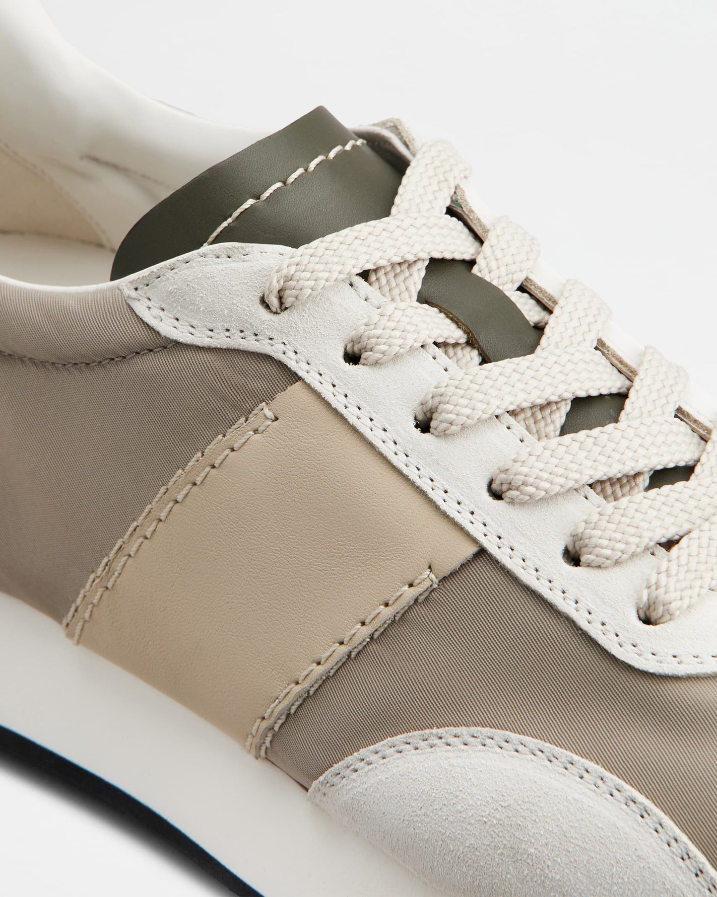 Tod's T Vintage Beige Off White Green
